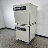 Thermo Scientific Heracell Vios 160i Doublestack CO2 Incubator image 1